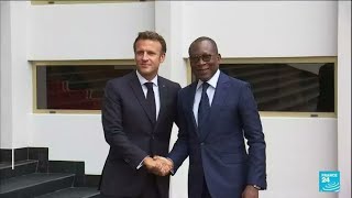 Visite d'Emmanuel Macron au Bénin : la sécurité et la coopération culturelle au menu • FRANCE 24