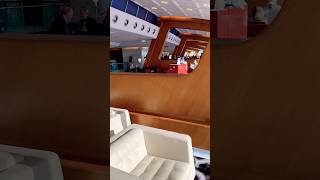Qantas International First Cl Lounge Sydney