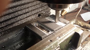 Rong Fu Round column mill converted to CNC.