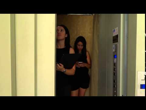 Soltando pum no elevador - TEMA: vídeos engraçados. Trabalho de alunos FACULDADE ESAMC - Uberlândia
