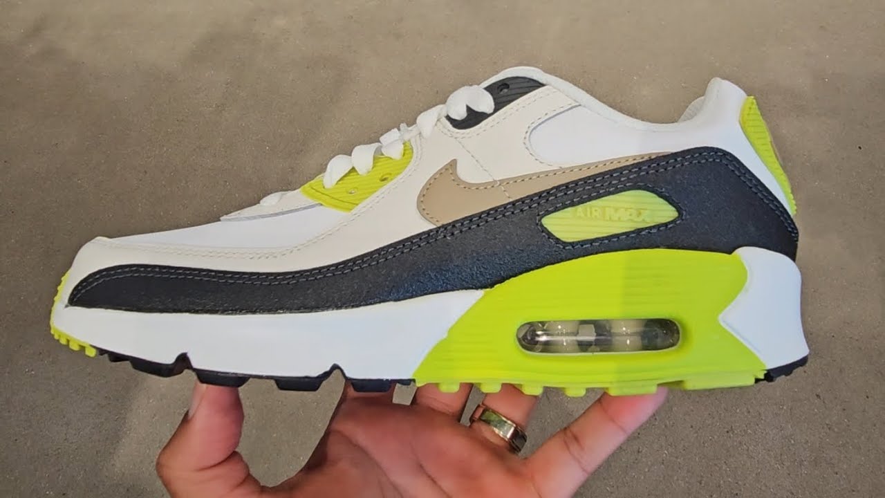 Nike Air Max 90 Cyber 4K POV / SKU: HF6358-103 Don Alpha Cleat