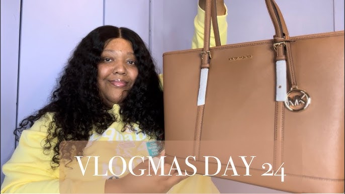 Unboxing Michael Michael Kors Voyager Large Saffiano Leather Top