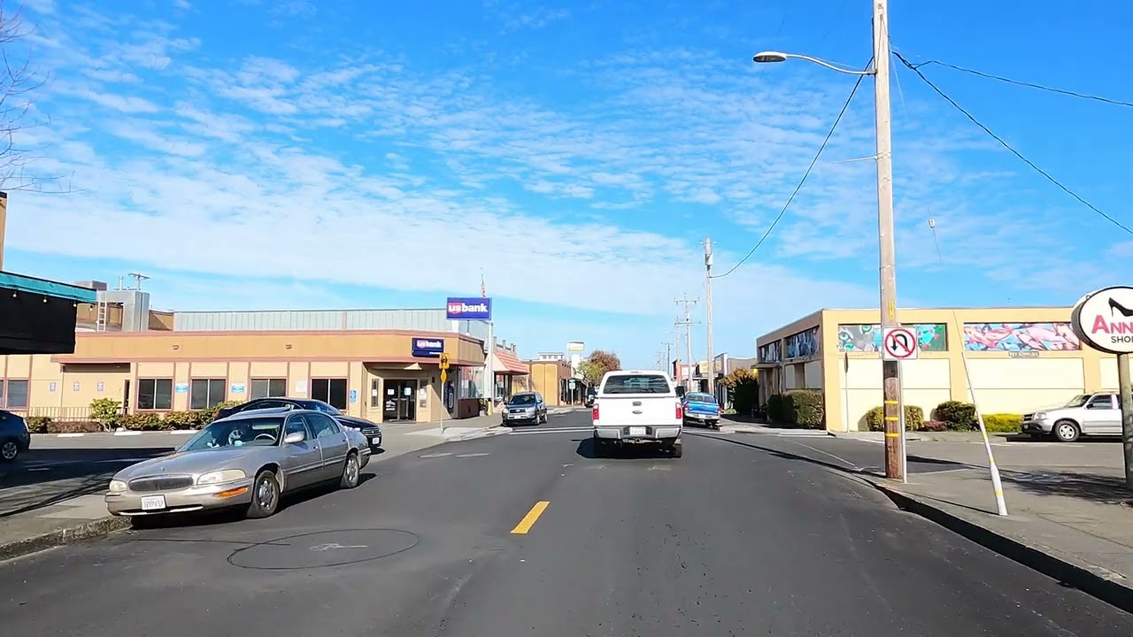 Driving Eureka, Ca. 01/17/22   4K