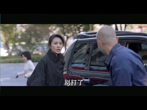 Movie 🍿 惡霸以為美女好欺負，不料美女竟是特種兵，下秒被狠狠收拾