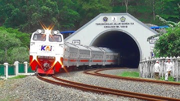 KELUAR MASUK TEROWONGAN‼️ SEHARIAN MENEMUKAN 25 KERETA API DI TEROWONGAN KEBASEN DAOP 5 PURWOKERTO