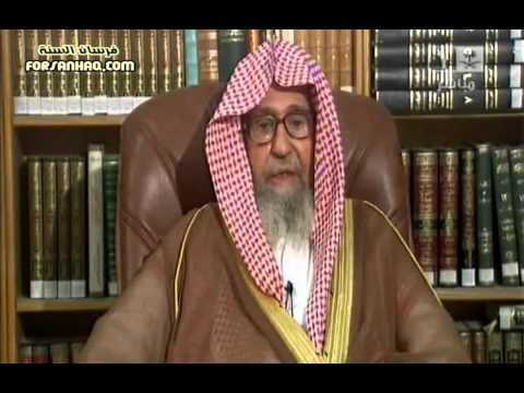 حكم لبس النقاب والقفاز للمرأة في العمرة الشيخ صالح الفوزان