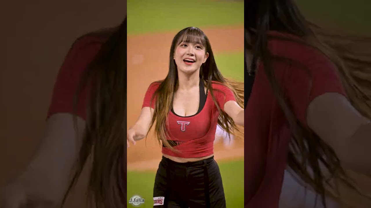 4K 230429 '9회초 응원' 변하율 치어리더 (Ha-Yul) 직캠 By.JJaGa