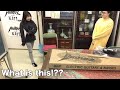 Kate Gets a 5 string bass from a fan! 5弦ベースがファンの方から届いた!