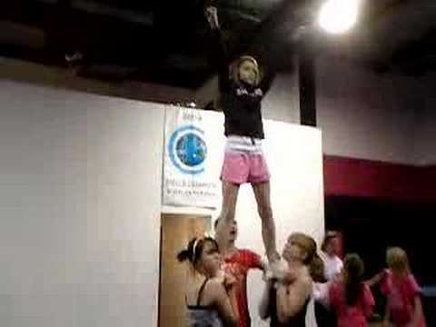 cheerleading elevator and cradle youtube cradle cheerleading flyer
