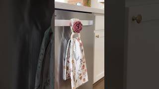 Crochet Rose Appliqué 🌹 Easy Towel Holder Upgrade #freecrochetpattern #crochet