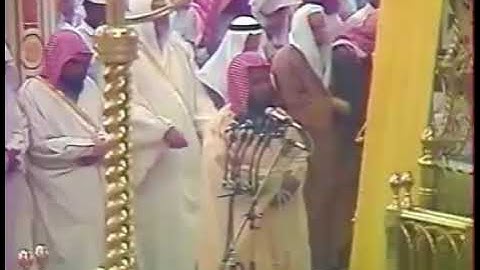 الفاتحة ومطلع سورة المؤمنون للشيخ محمد أيوب رحمه الله من المحراب النبوي بالحرم  ،، رمضان ١٤١٣