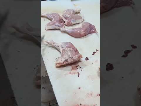 پوست کندن ران مرغ