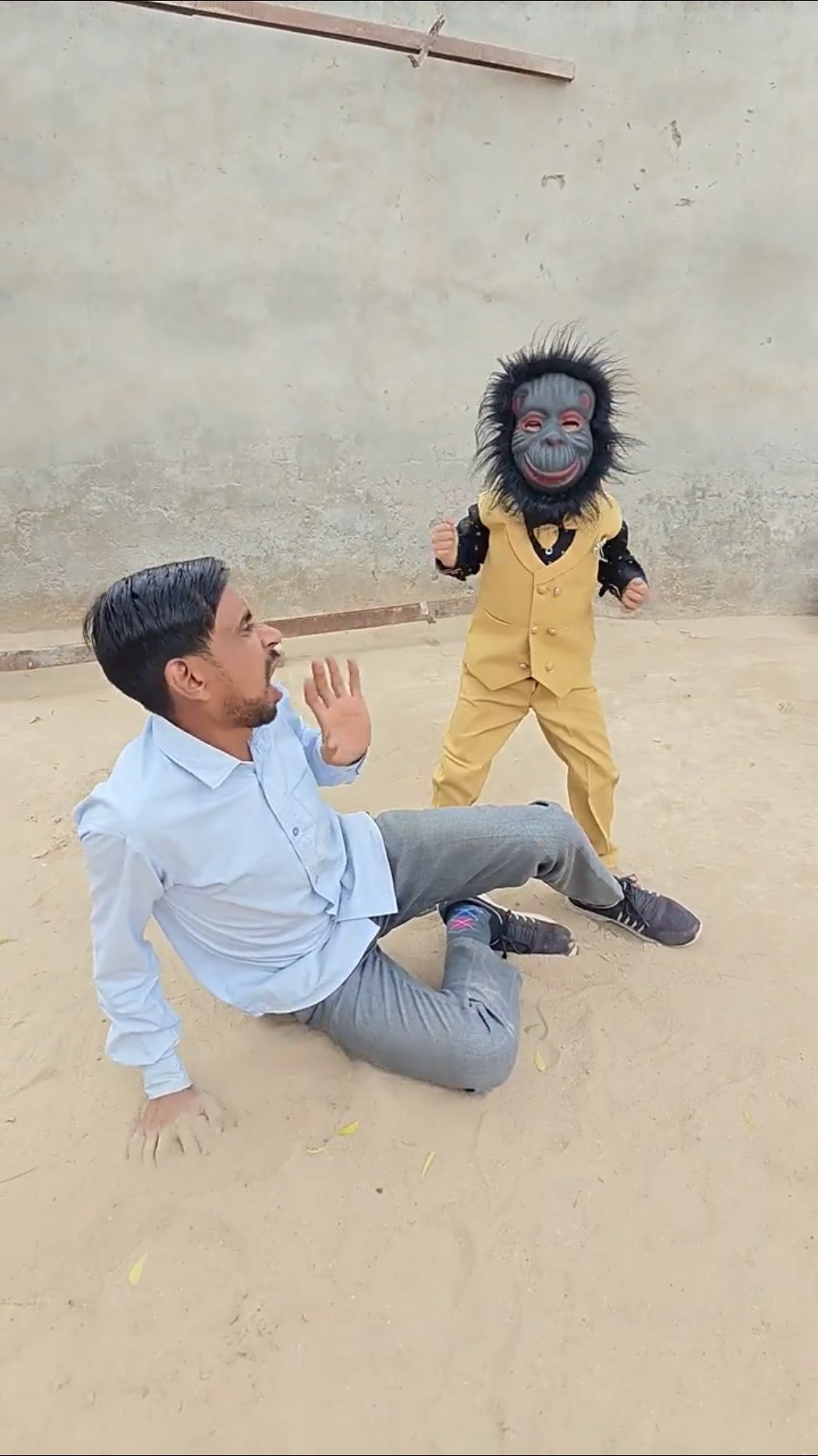 Gorilla ? Ne pakad liya??#shorts