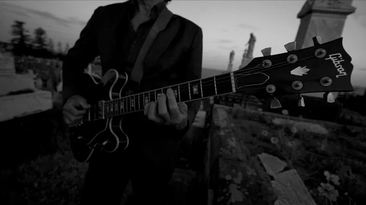 Stephen Brandon - Dead Man's Clothes