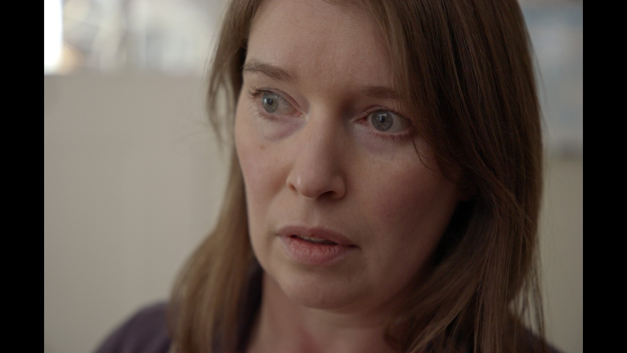 DON'T GO IN THE ROOM