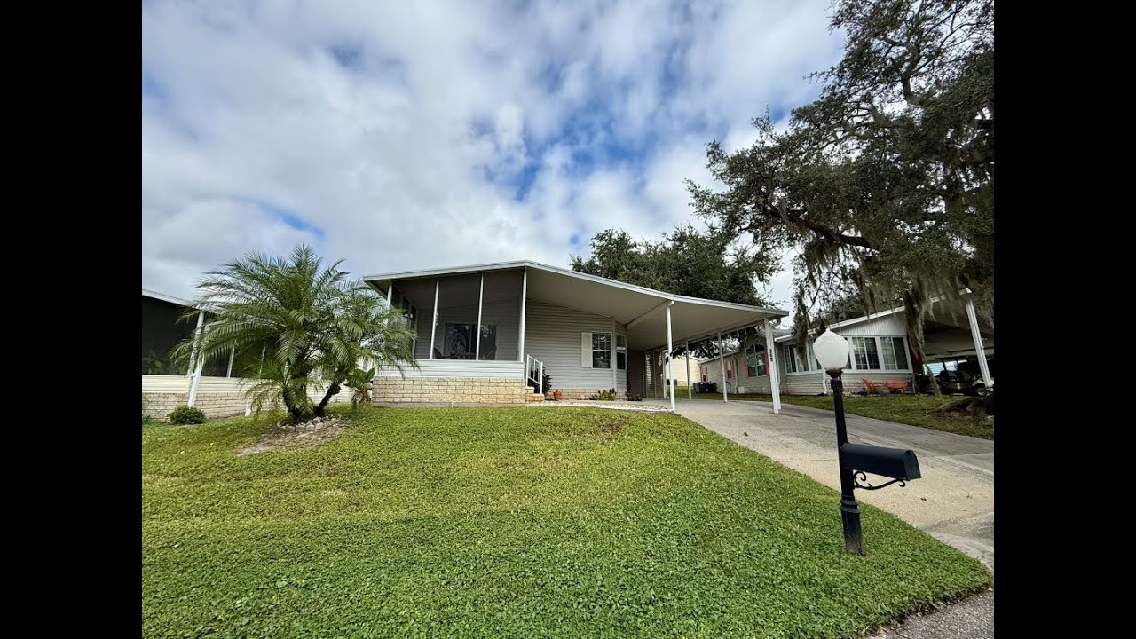 (King's Lake) 340 Kingslake Dr. Debary, FL.