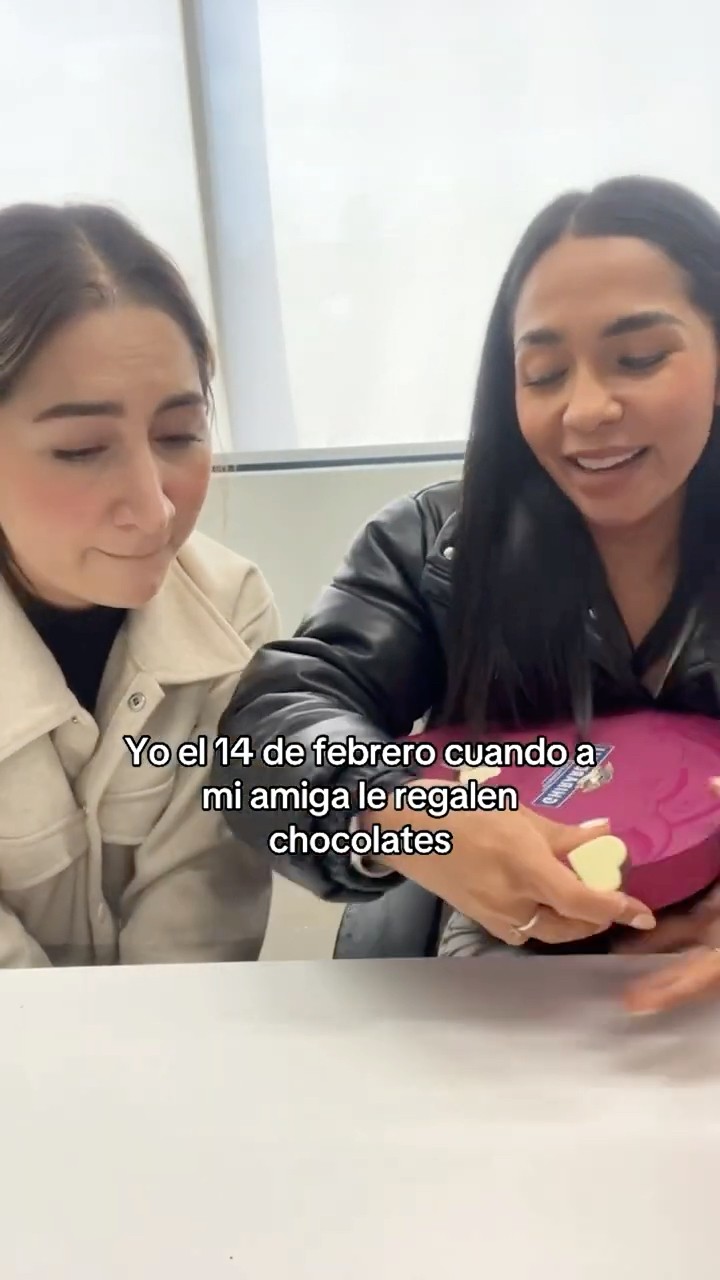 Amar es compartir ? @soydanibarajas \u0026 @PaoCastilloOf