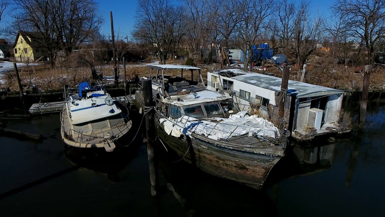 blue jacket yacht abandoned in new jersey