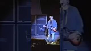 Kurt Cobain Plays Beeswax For The Last Time #nirvana #kurtcobain #davegrohl #kristnovoselic #grunge