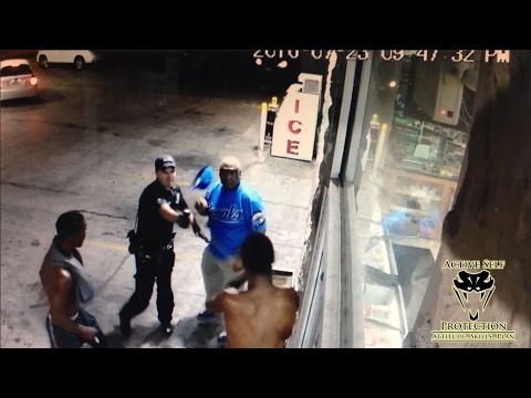 Security Officer Uses Pepper Spray to End Fight