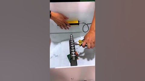 42/ Ultrasonic plastic separation tool  Good tools and machinery make work easy