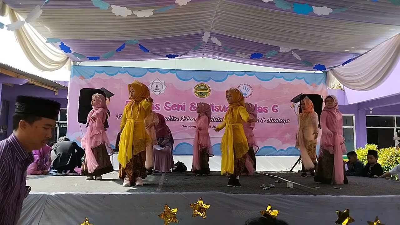 Tari Es Lilin (kelas 3)