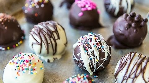 EASY OREO TRUFFLES - NO BAKE RECIPE