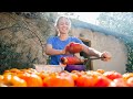 COCINANDO PARA EL INVIERNO EN UN PUEBLO DE RUMANÍA