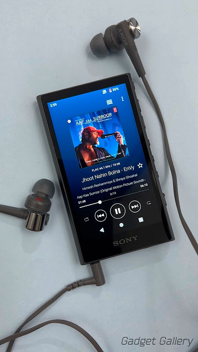 Sony NW-A306 Walkman quick unboxing.