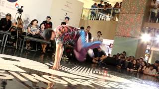 R16 SINGAPORE 2012 - Locking & Popping & Break Dance Competition Judge Performance 2  Bboy Bounce