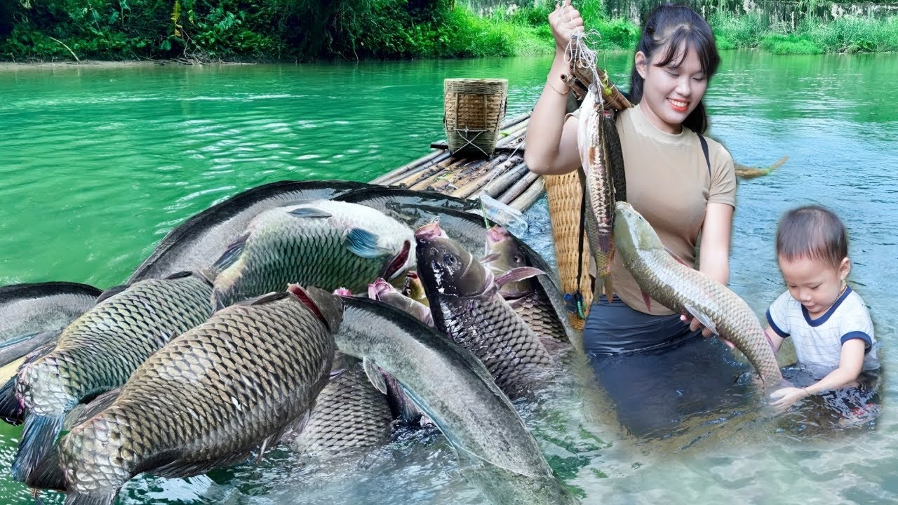 Use a giant bamboo cage to trap red-eyed catfish, How to make a ...