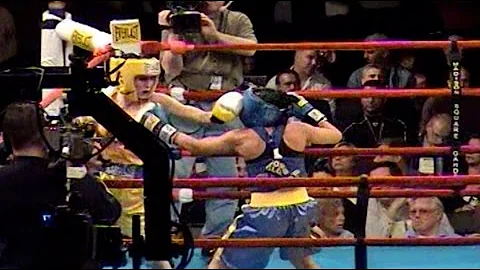 NY GOLDEN GLOVES BOXING 2006 : RUTH O'SULLIVAN / N...