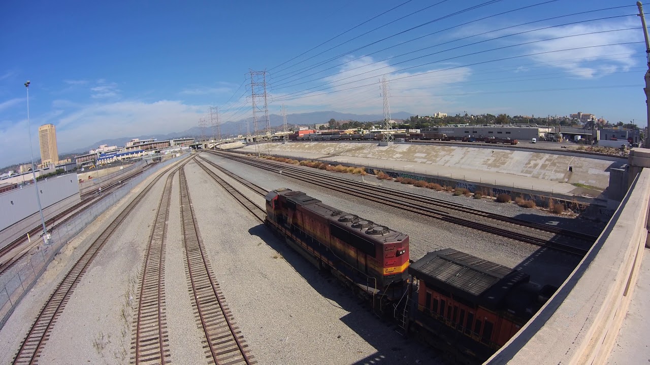 train.stands.still YouTube