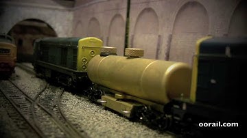 oorail.com | CMX Track Cleaner on OO scale Model Railways