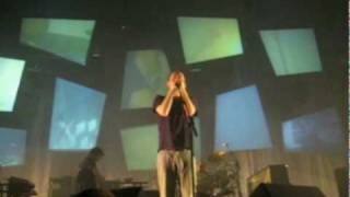 Radiohead 2006-05-06 Nude (debut of new version, multiangle)