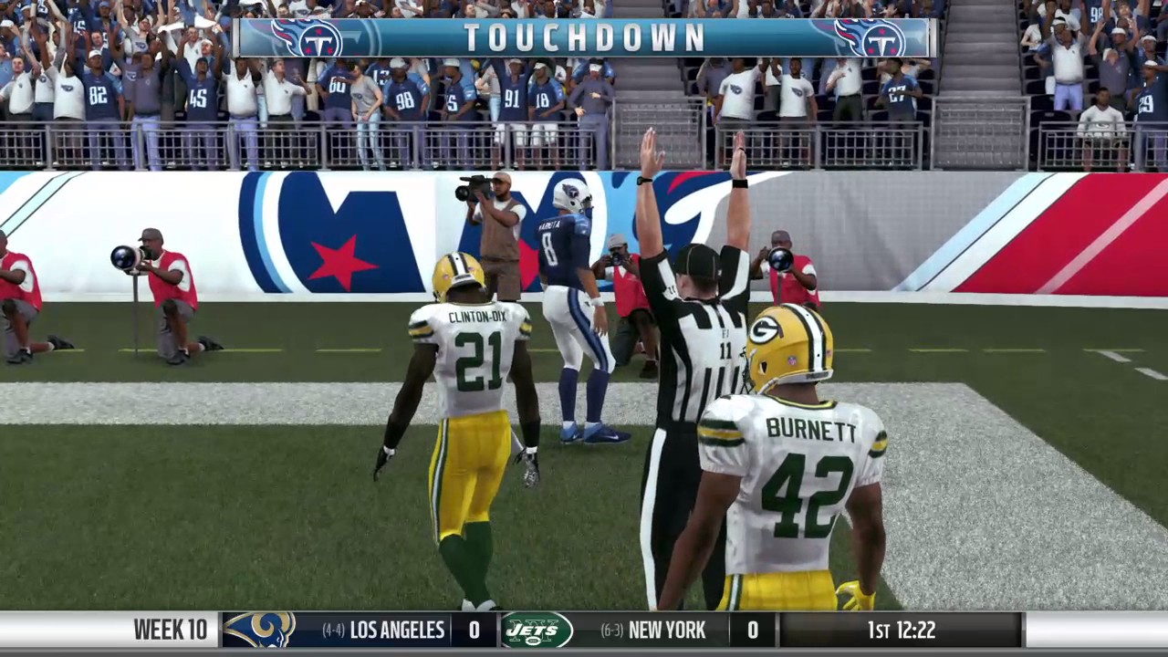 Madden NFL 17 Huge Marcus Mariota Option