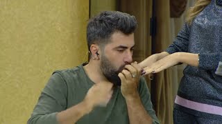 Zaur Günayın Əllərini Nəfəsi Ilə Isitdi Zaurla Günaydın