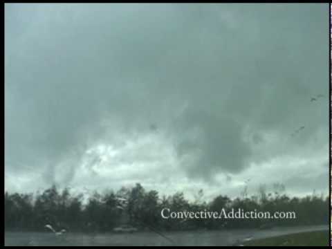 April 24, 2010 Yazoo City, MS Tornado EXTENDED VID...
