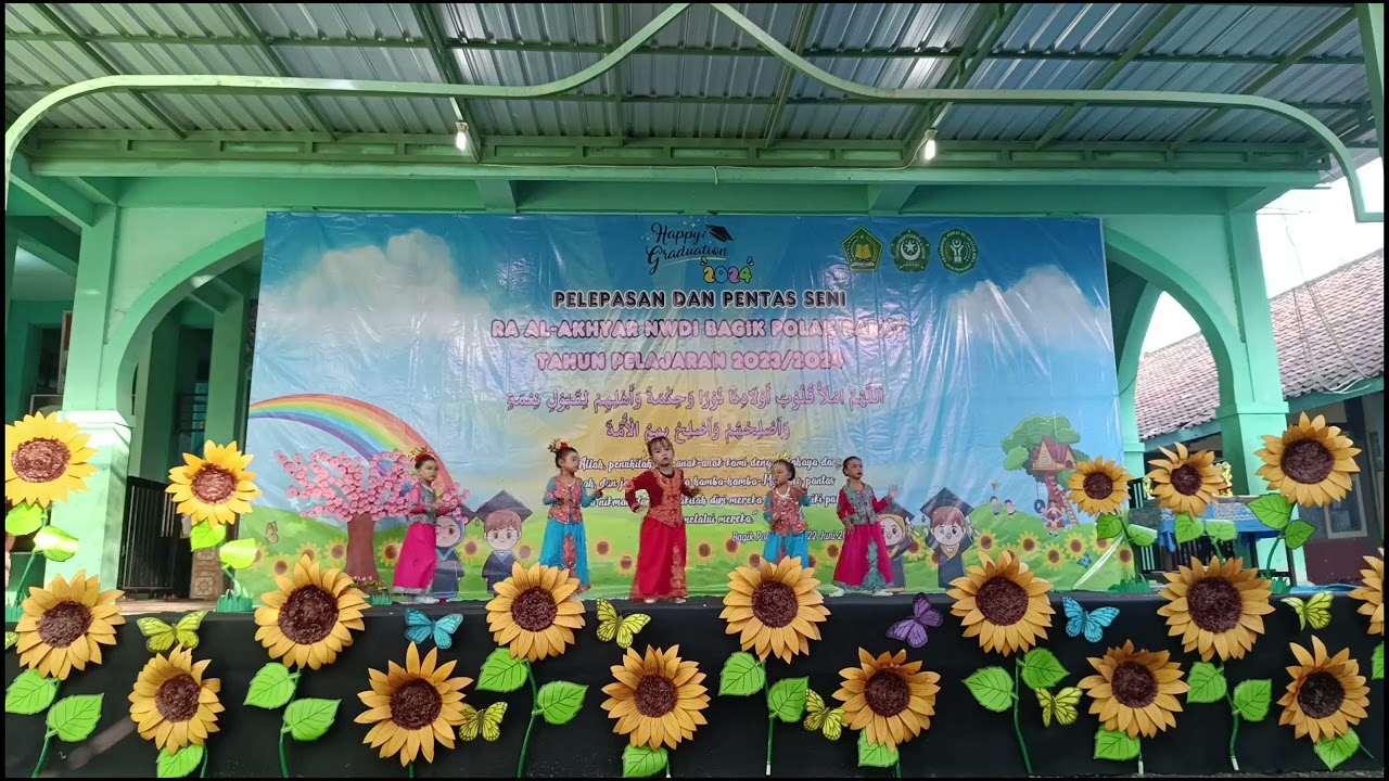 Tari Sambel Colet | Pelepasan dan Pentas Seni RA Al-Akhyar NWDI Bagik Polak Barat.