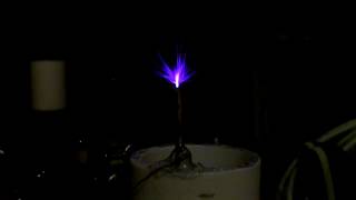 Class E Solid State Tesla Coil running with an interrupter