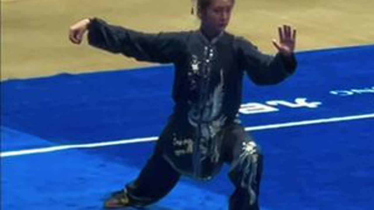 2025年全国太极拳公开赛总决赛女子B组42式太极拳 冠军 平佳琳 