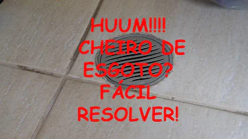 O que fazer para tirar cheiro de esgoto do ralo?
