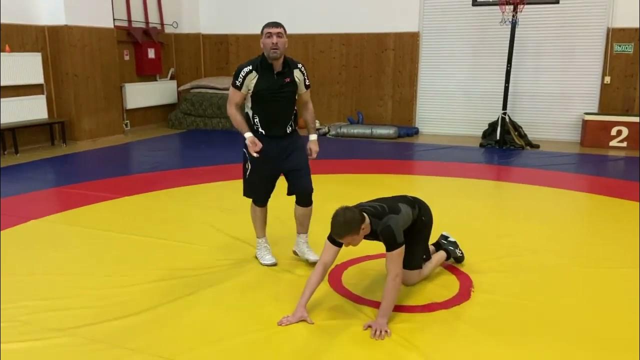 Рустам Ассакалов борец
