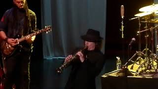'Legendary' Boney James - "Sweet Thing" (LIVE)