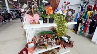 ASMR Thrift Store Walk Through (Soft Speaking)  screenshot 1