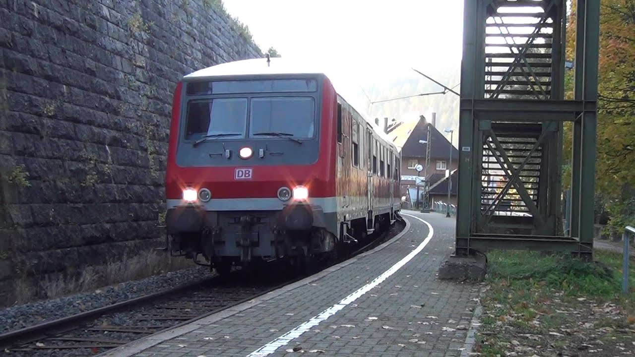Baureihe 111 und Bn-Wagen im Höllental