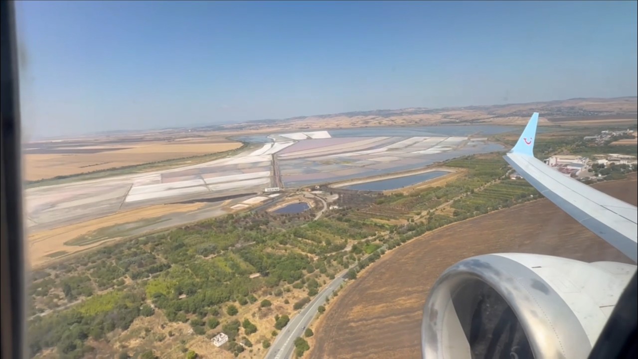 TUI 737 max flight with windy landing | Amsterdam Plane Spotting