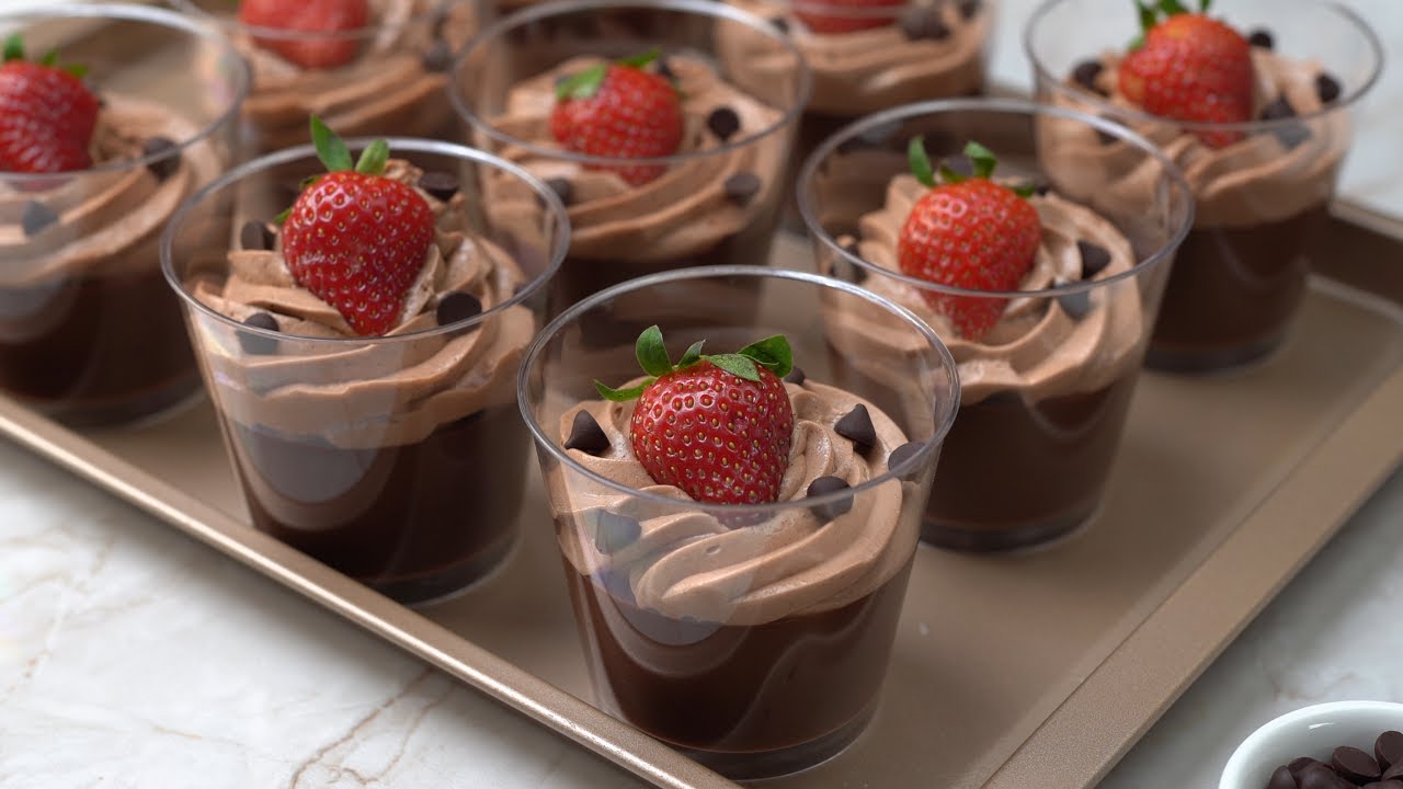 Dessert Cantik yang Laku Keras! Puding Coklat Wippy Cream Strawberry Anti Gagal