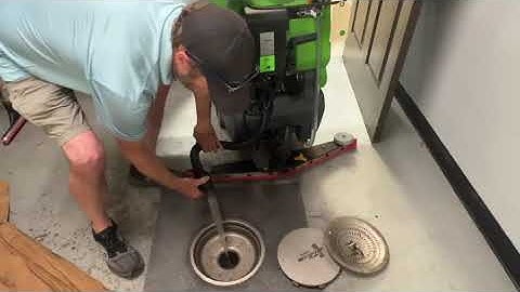 IPC CT40 Walk-Behind Scrubber – Powerful, Compact, and Efficient Floor Cleaning