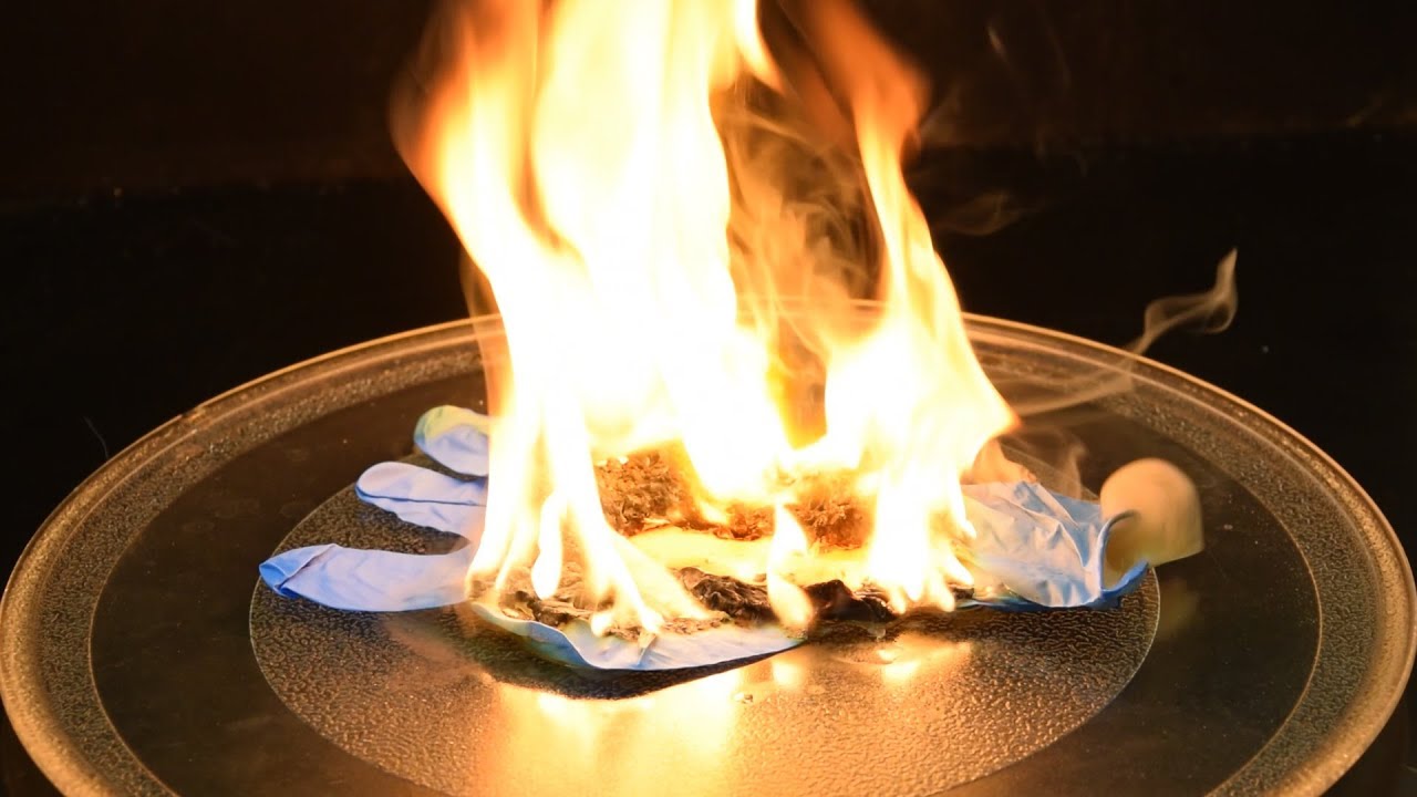 Nitric Acid Destroys Lab Glove Youtube